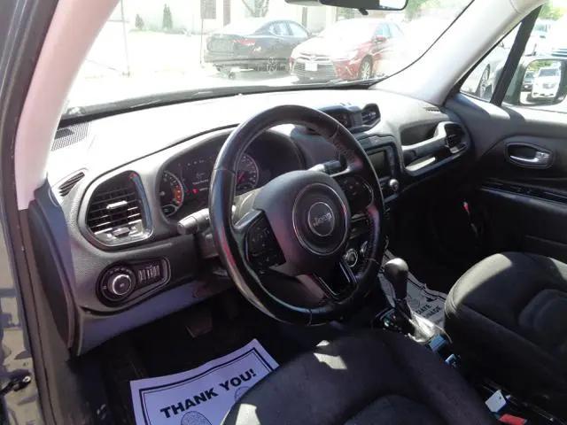 2017 Jeep Renegade Altitude 4x4