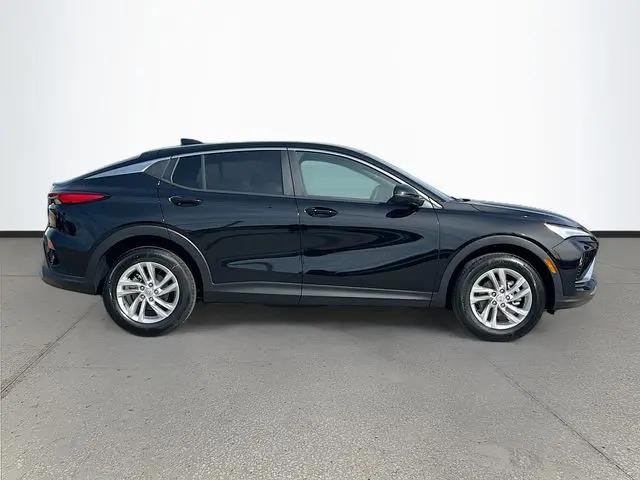 2026 Buick NV Preferred FWD
