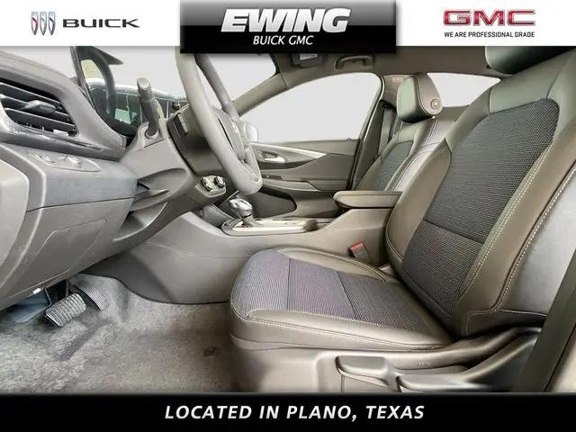 2026 Buick NV Preferred FWD