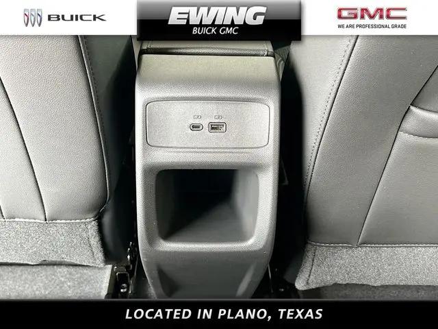 2026 Buick NV Preferred FWD