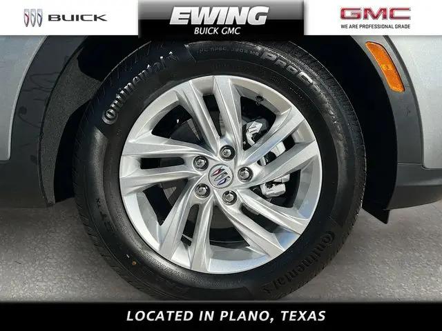2026 Buick NV Preferred FWD