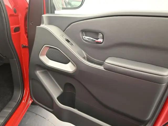 2026 Nissan Frontier Crew Cab SV 4x2