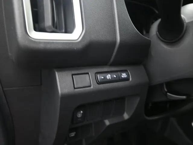 2026 Nissan Frontier Crew Cab SV 4x2