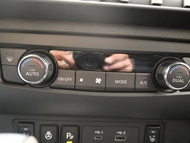 2026 Nissan Frontier Crew Cab SV 4x2