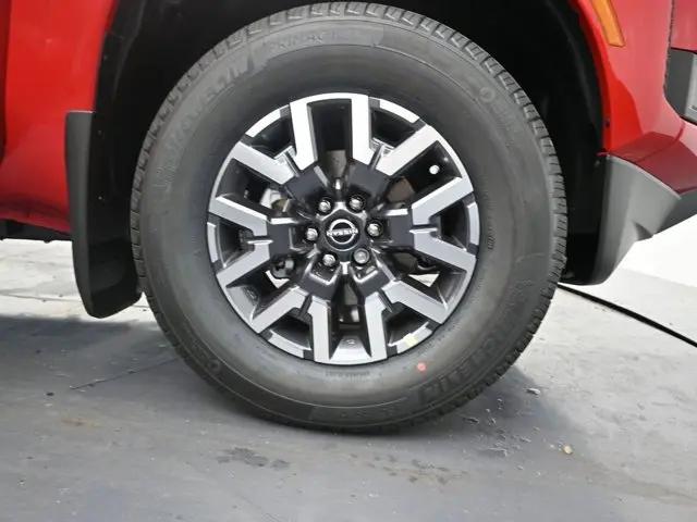 2026 Nissan Frontier Crew Cab SV 4x2