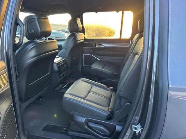 2026 Jeep Grand Wagoneer L Limited Altitude 4x4