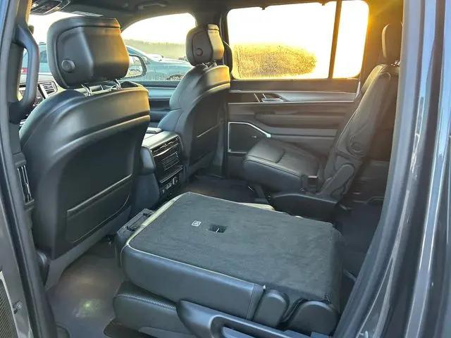 2026 Jeep Grand Wagoneer L Limited Altitude 4x4