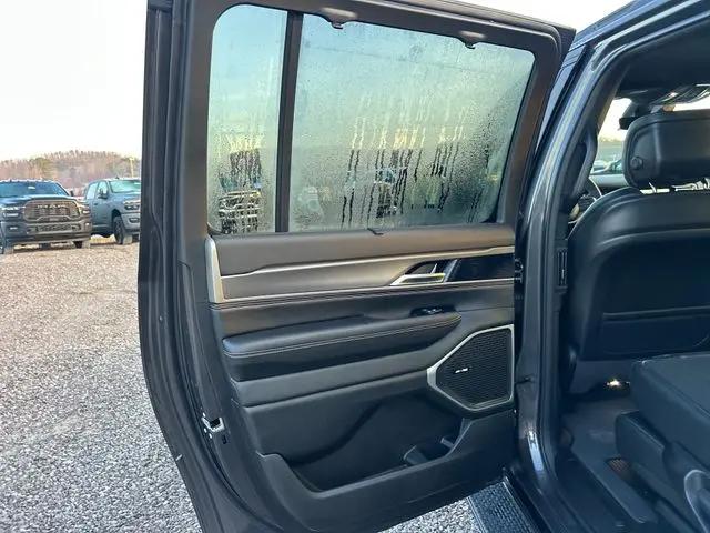 2026 Jeep Grand Wagoneer L Limited Altitude 4x4