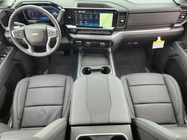 2026 Chevrolet Silverado 3500HD Crew Cab, Long Bed, LTZ Dual Rear Wheel, RWD