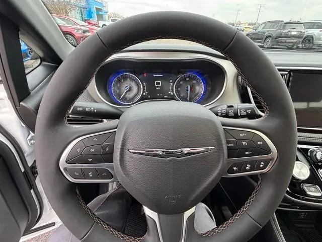 2026 Chrysler Pacifica Pinnacle AWD