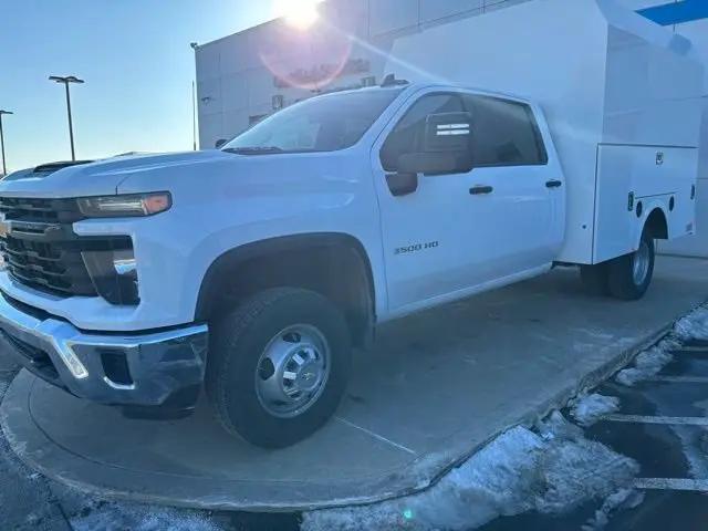 2025 Chevrolet Silverado 3500HD Work Truck