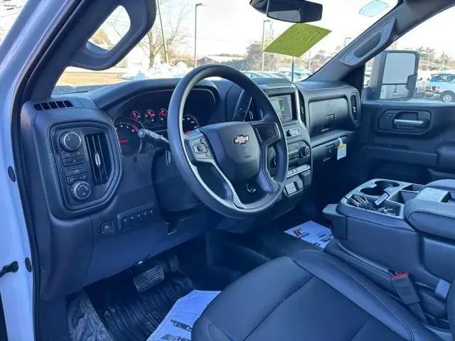2025 Chevrolet Silverado 3500HD Work Truck