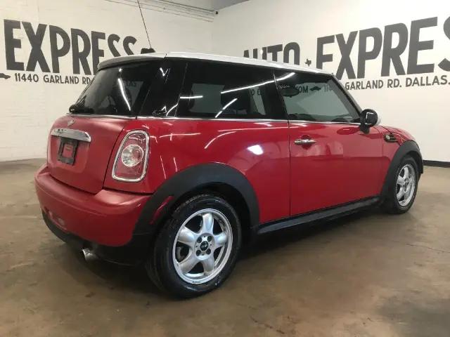 2011 MINI Cooper Cooper