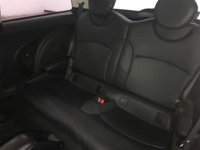 2011 MINI Cooper Cooper