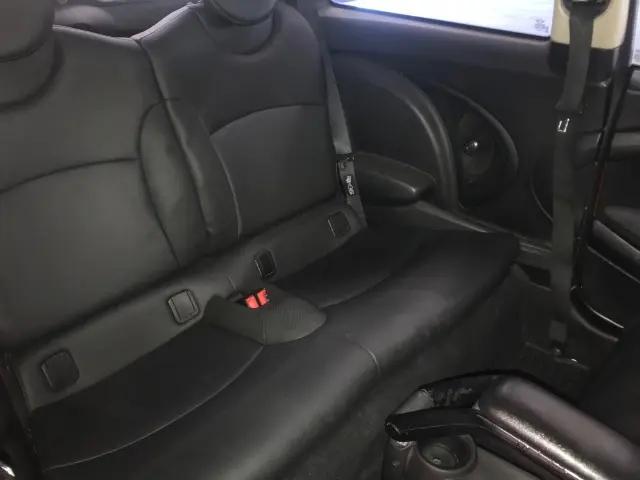 2011 MINI Cooper Cooper