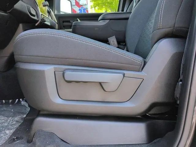 2026 Ram 2500 Black Express Crew Cab 4x4 64 Box