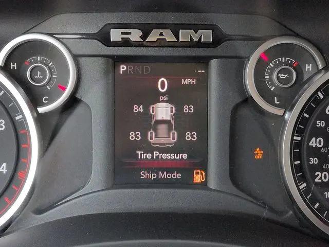 2026 Ram 2500 Black Express Crew Cab 4x4 64 Box