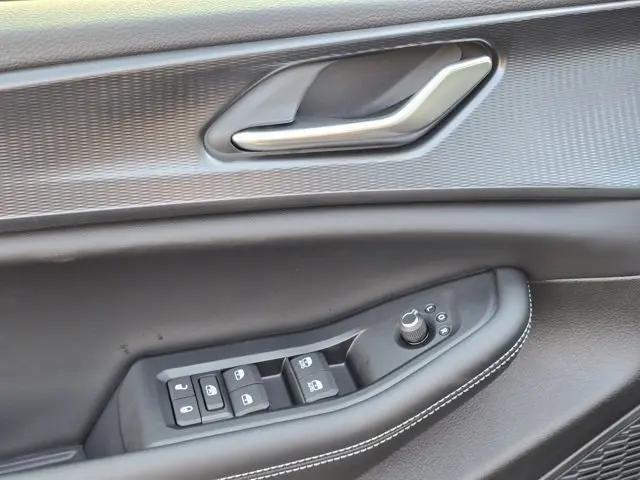 2026 Jeep Grand Cherokee L Altitude 4x4