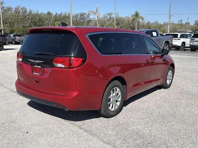 2026 Chrysler Voyager LX