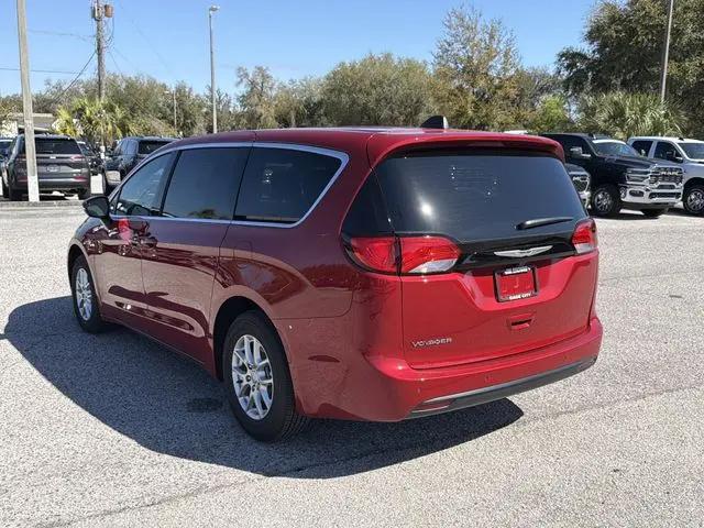 2026 Chrysler Voyager LX