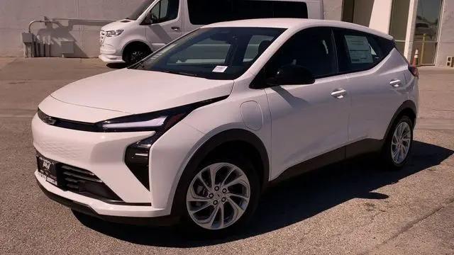 2027 Chevrolet Bolt LT FWD