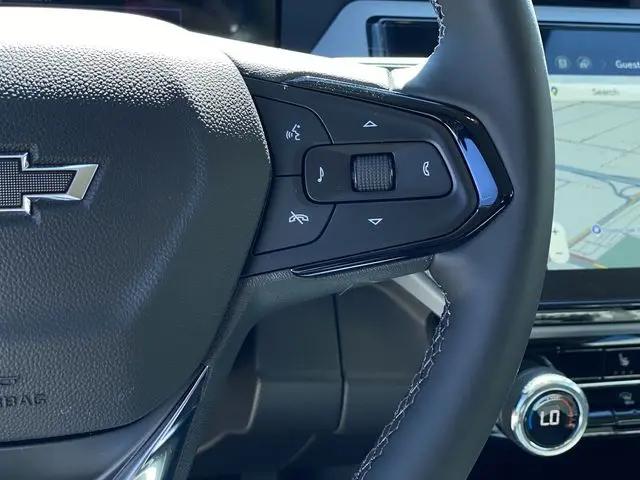 2027 Chevrolet Bolt LT FWD