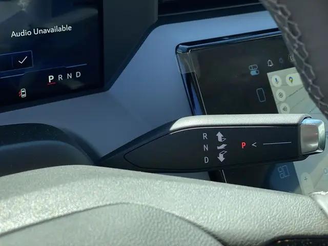 2027 Chevrolet Bolt LT FWD