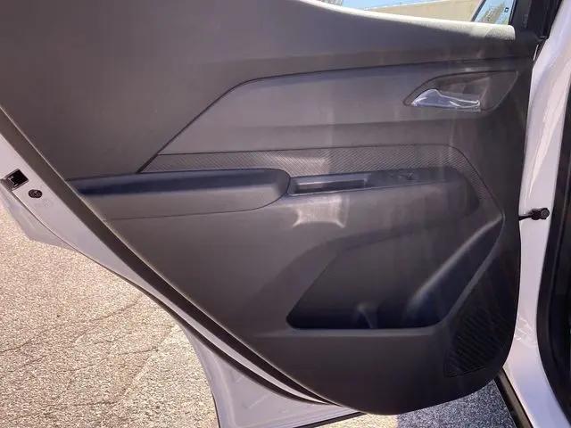 2027 Chevrolet Bolt LT FWD