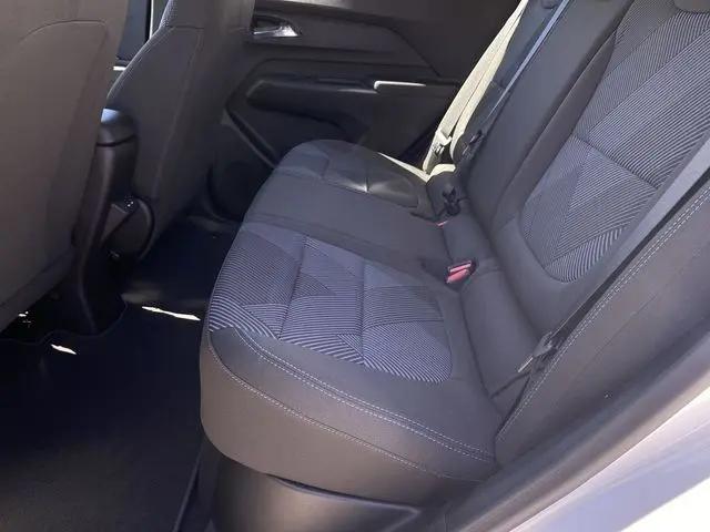 2027 Chevrolet Bolt LT FWD