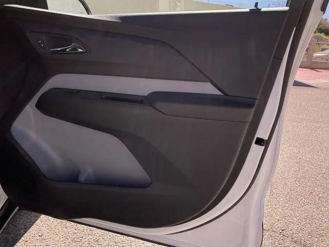 2027 Chevrolet Bolt LT FWD