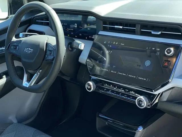 2027 Chevrolet Bolt LT FWD