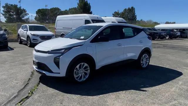 2027 Chevrolet Bolt LT FWD