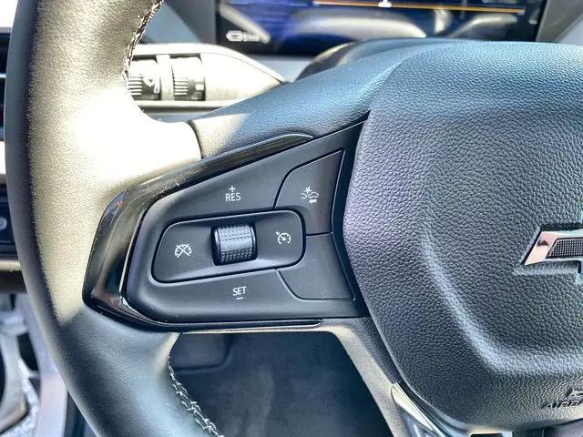 2027 Chevrolet Bolt LT FWD