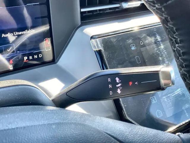 2027 Chevrolet Bolt LT FWD