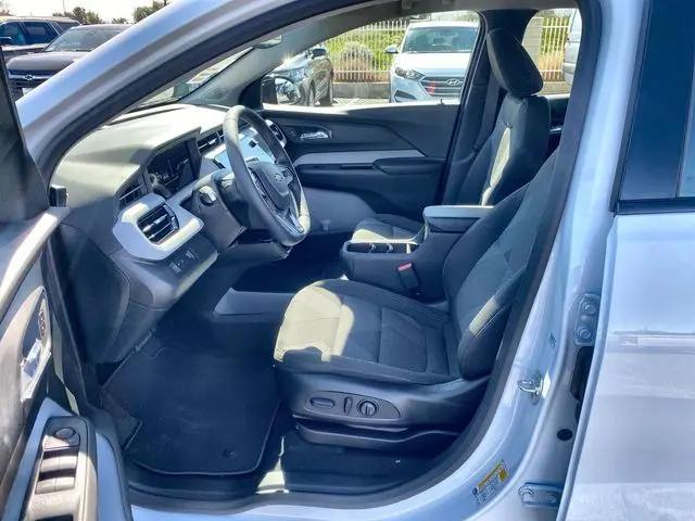 2027 Chevrolet Bolt LT FWD