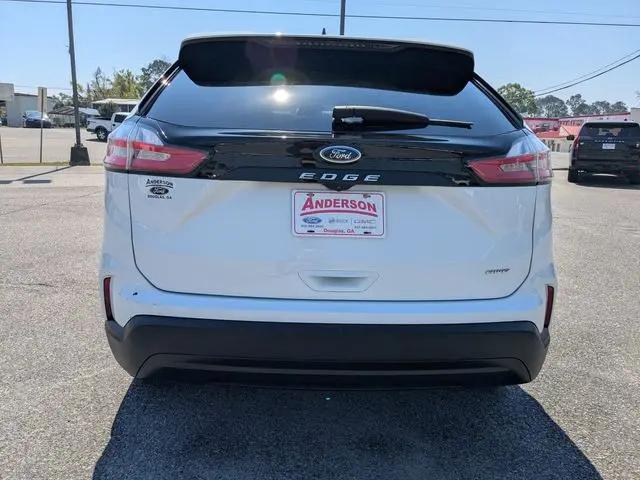 2023 Ford Edge SE