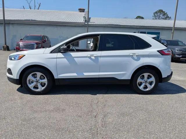 2023 Ford Edge SE