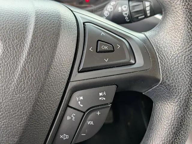 2023 Ford Edge SE