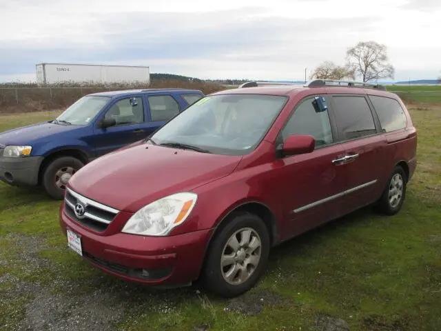 2007 Hyundai Entourage GLS for sale in Oak Harbor, WA