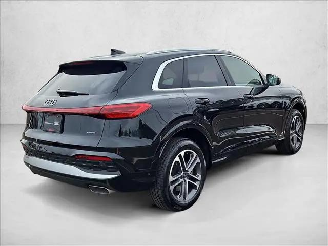 2025 Audi Q5 Premium TFSI quattro S tronic