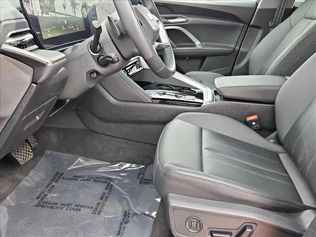 2025 Audi Q5 Premium TFSI quattro S tronic