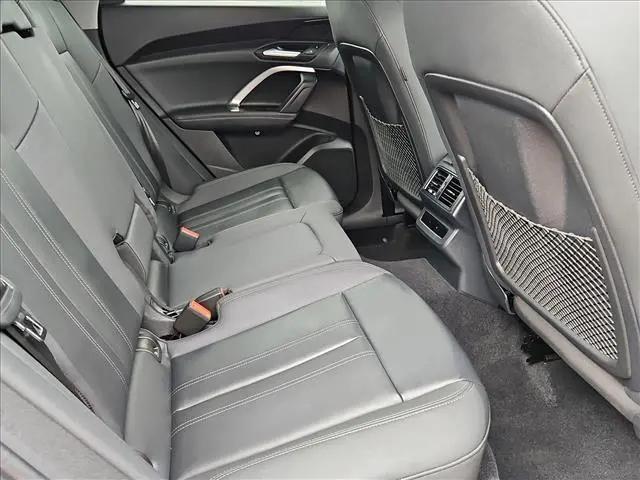 2025 Audi Q5 Premium TFSI quattro S tronic