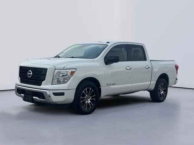 2021 Nissan Titan Crew Cab SV 4x4