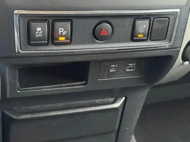 2021 Nissan Titan Crew Cab SV 4x4