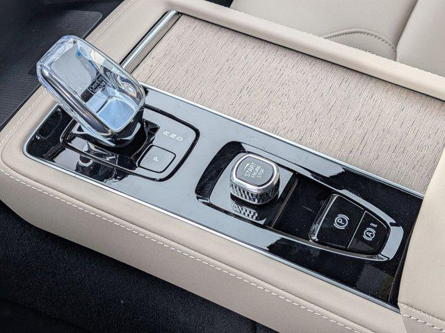 2026 Volvo XC90 Plug-In Hybrid Plus, T8 AWD, Electric/Gasoline, Bright, 7 Seats