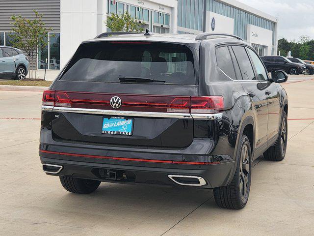 2026 Volkswagen Atlas SE with Technology