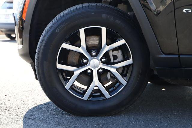 2024 Jeep Grand Cherokee L Limited 4x4 2024 Jeep Grand Cherokee L Limited 4x4