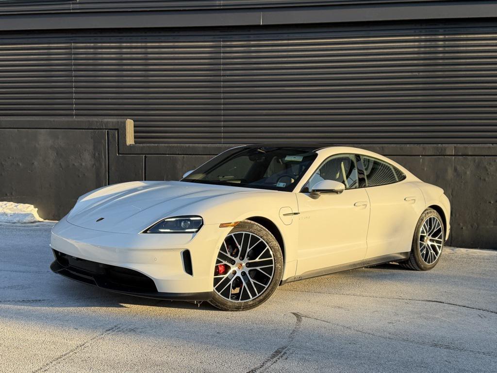 /2025 Porsche Taycan