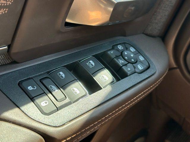 2026 Ram 2500 Limited Longhorn Crew Cab 4x4 64 Box