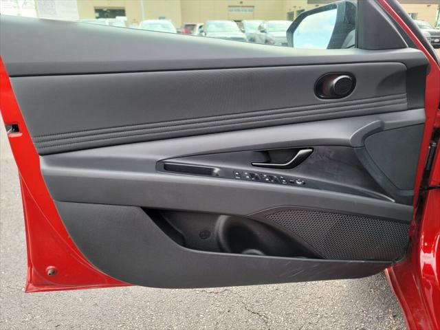 2025 Hyundai Elantra SEL Sport